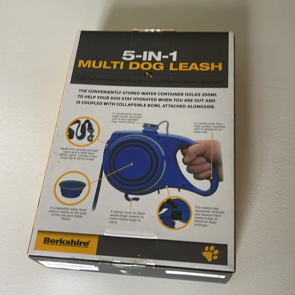 NWT Berkshire 5-in-1 Multi Dog Leash, Water Bot, Hook, Bowl, Bag Dispenser Blue